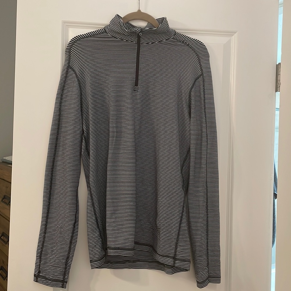 Lululemon Quarter 1/4 Zip Sz Medium black white stripe Pullover Men Active
